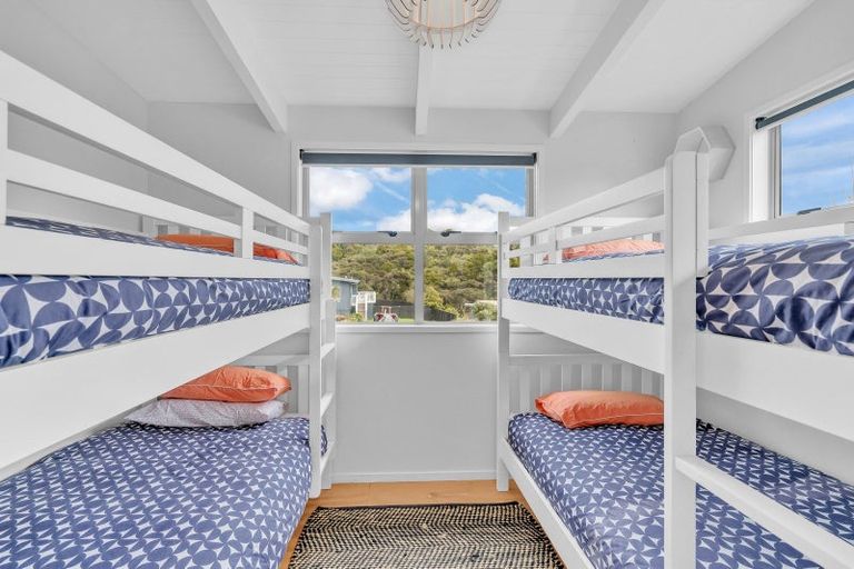 Photo of property in 15 Waterman Drive, Langs Beach, Waipu, 0582