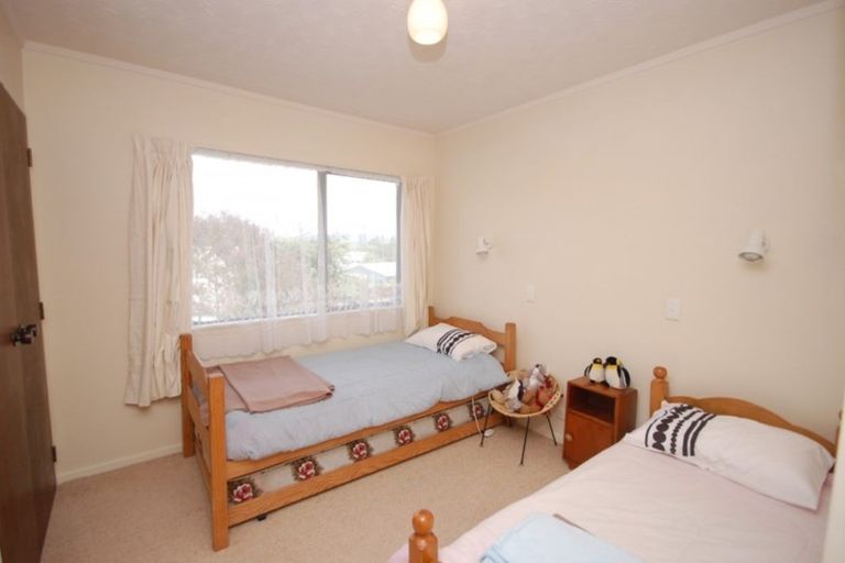 Photo of property in 5 Holland Grove, Richmond Heights, Taupo, 3330