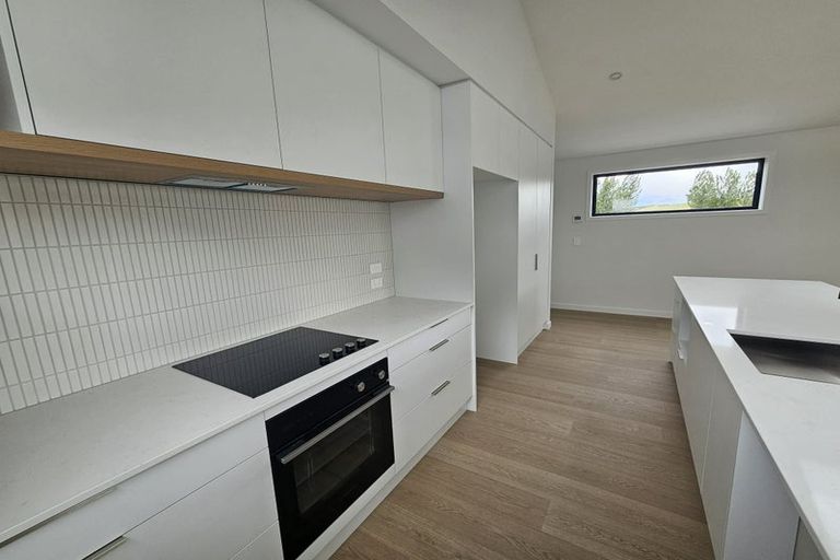 Photo of property in 13 Forage Road, Jacks Point, 9371