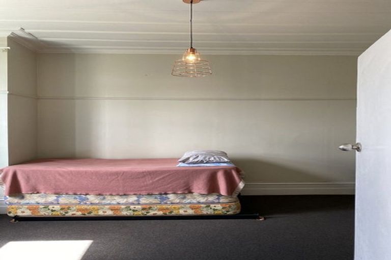 Photo of property in 20 Pencarrow Street, Caversham, Dunedin, 9012