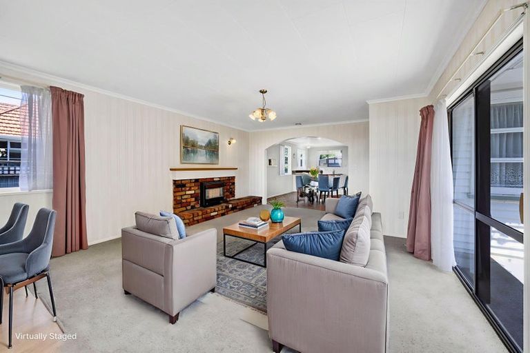 Photo of property in 5 Wera Street, Hawera, 4610