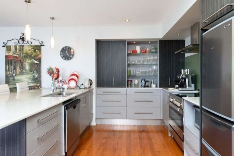Photo of property in 25a Roderick Street, Otumoetai, Tauranga, 3110