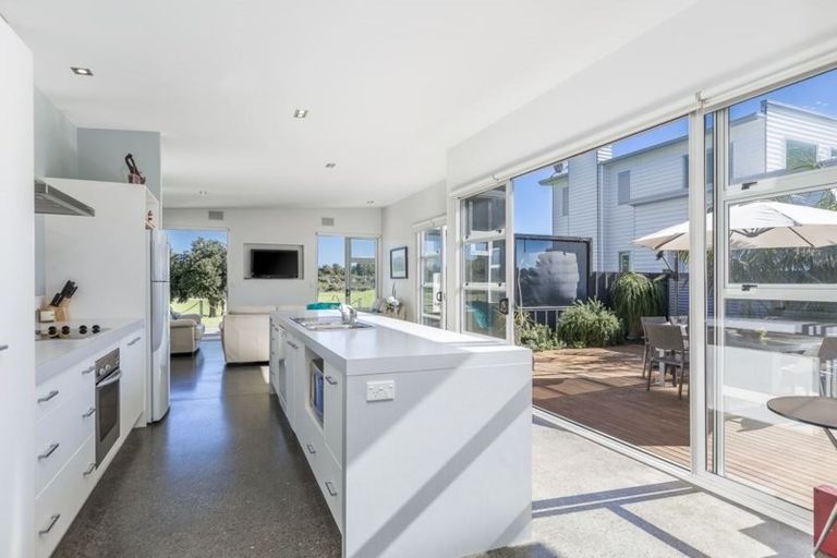 Photo of property in 152 Mangatawhiri Road, Omaha, Warkworth, 0986