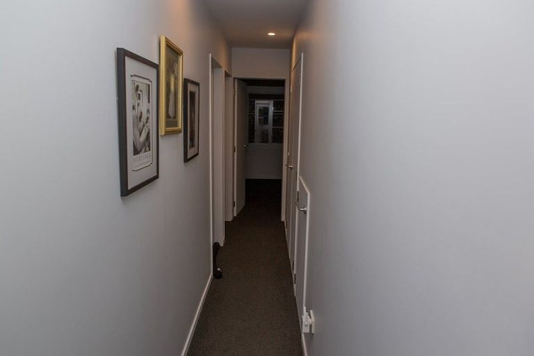 Photo of property in Monterey Apartments, 18/232 Middleton Road, Glenside, Wellington, 6037
