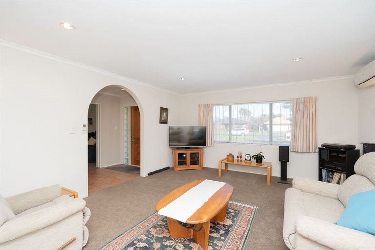 Photo of property in 26 Admiral Crescent, Flagstaff, Hamilton, 3210