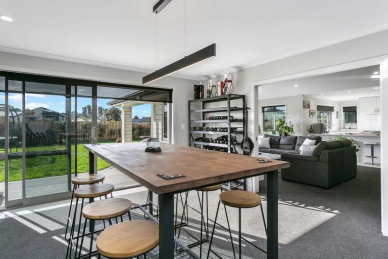 Photo of property in 2/1 Lowe Road, Rukuhia, Hamilton, 3282