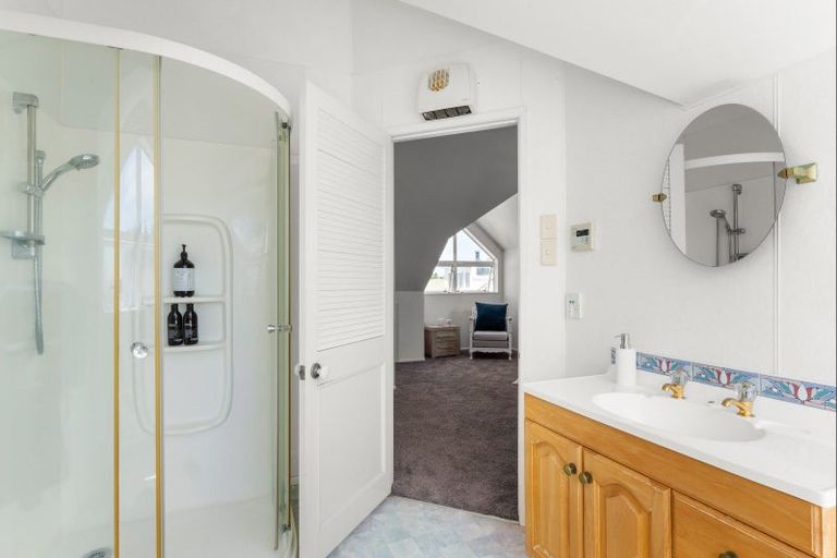 Photo of property in 8 Heta Road, Inner Kaiti, Gisborne, 4010