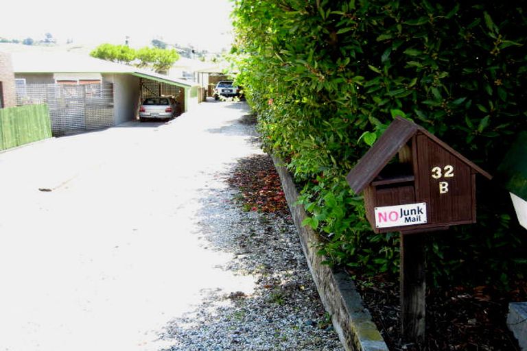 Photo of property in 32b Tipahi Street, Nelson South, Nelson, 7010