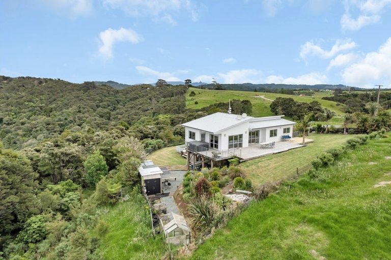 Photo of property in 93 Palmer Road, Waipu, 0582