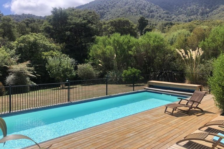 Photo of property in 12 Tai Close, Kaiuma Bay, Havelock, 7178