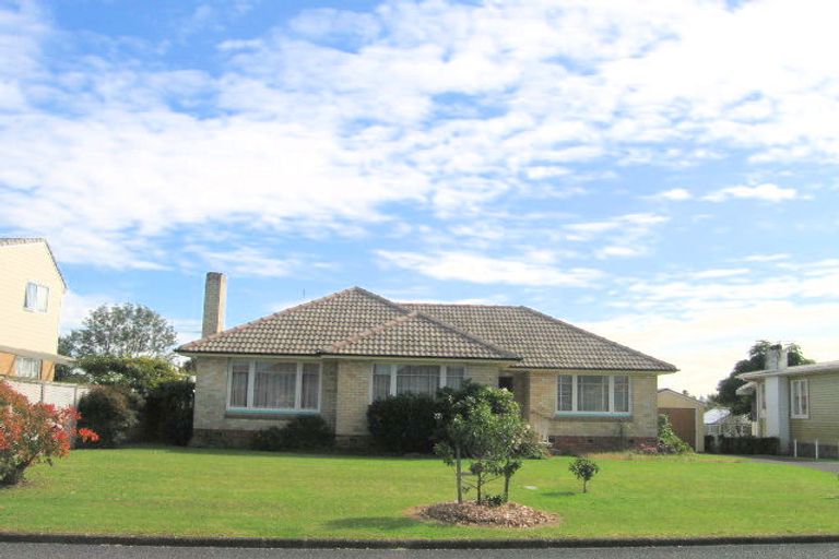 Photo of property in 16 Coates Road, Papatoetoe, Auckland, 2025