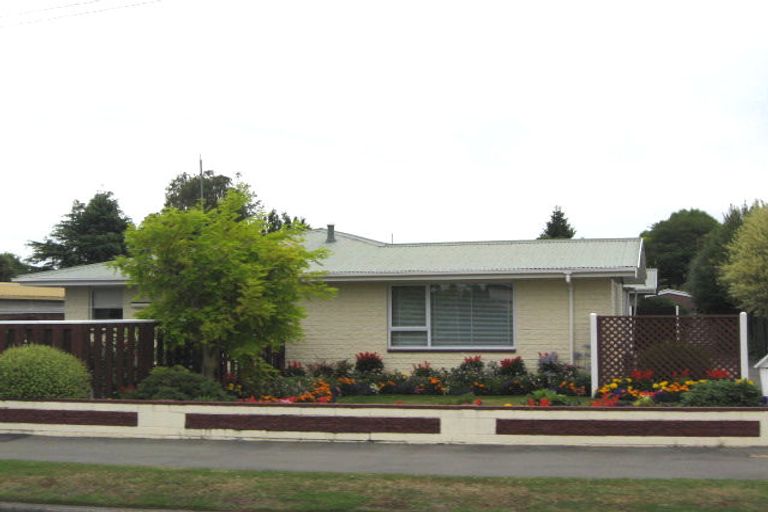 Photo of property in 2/80 Hoon Hay Road, Hoon Hay, Christchurch, 8025