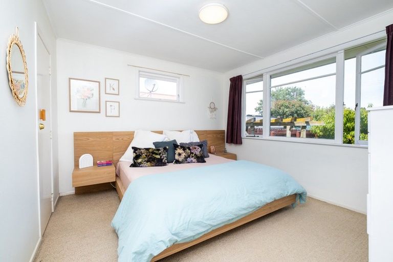 Photo of property in 27 Magdalen Crescent, Pirimai, Napier, 4112