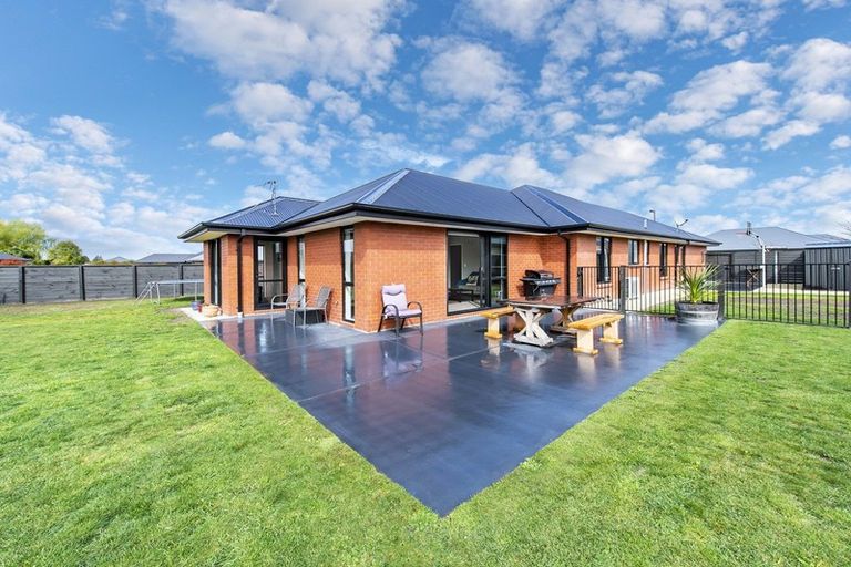 Photo of property in 42 Quartz Drive, Rolleston, 7614