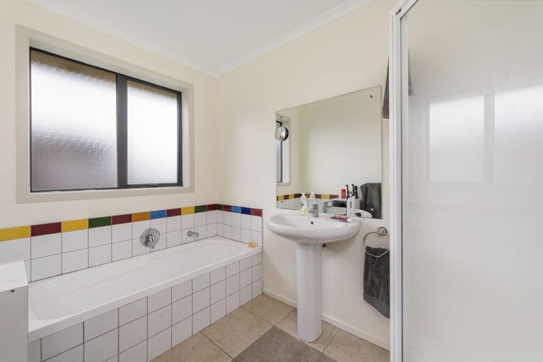 Photo of property in 16 Wembley Close, Nawton, Hamilton, 3200