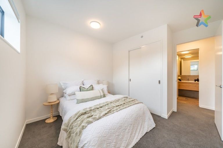 Photo of property in 6/69 Tiketike Way, Brooklyn, Wellington, 6021