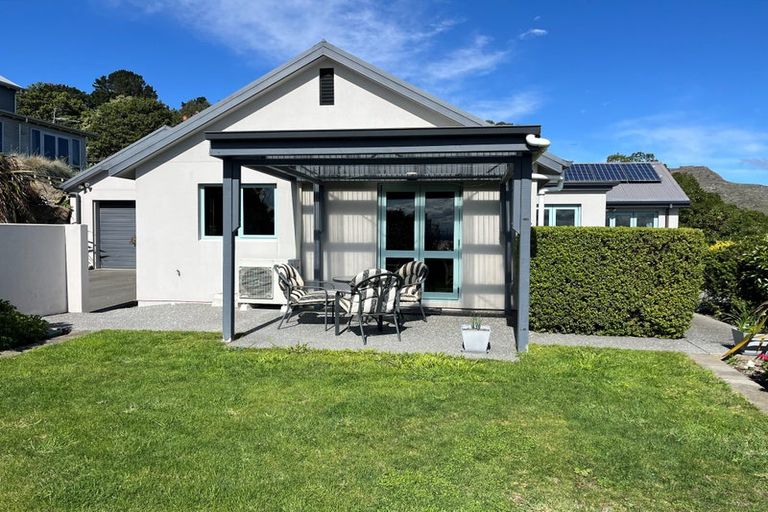 Photo of property in 190 Cannon Hill Crescent, Mount Pleasant, Christchurch, 8081
