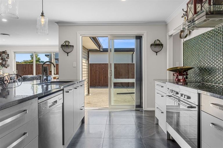 Photo of property in 3 Hickmott Street, Rangiora, 7400