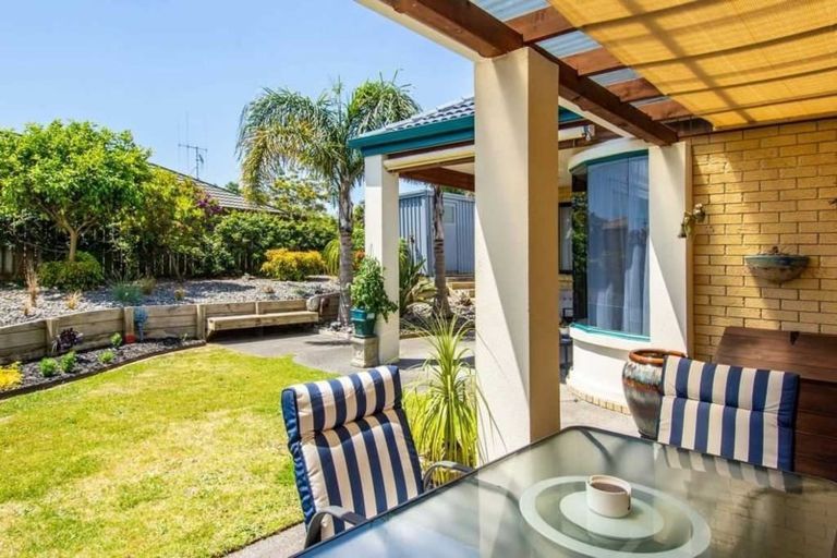 Photo of property in 20 Thebes Grove, Papamoa Beach, Papamoa, 3118