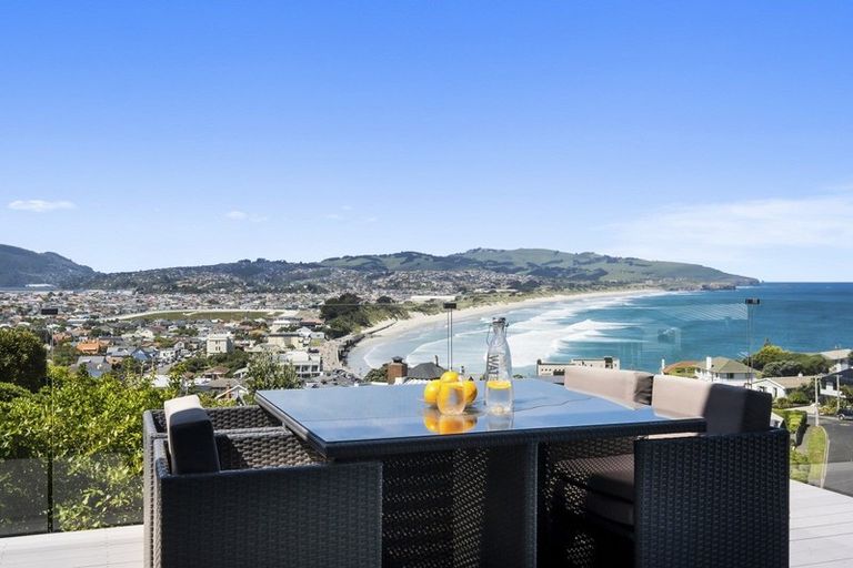 Photo of property in 66 Cliffs Road, Saint Clair, Dunedin, 9012