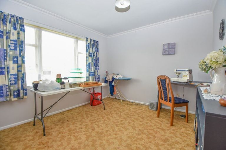 Photo of property in 13 Barrett Place, Carterton, 5713