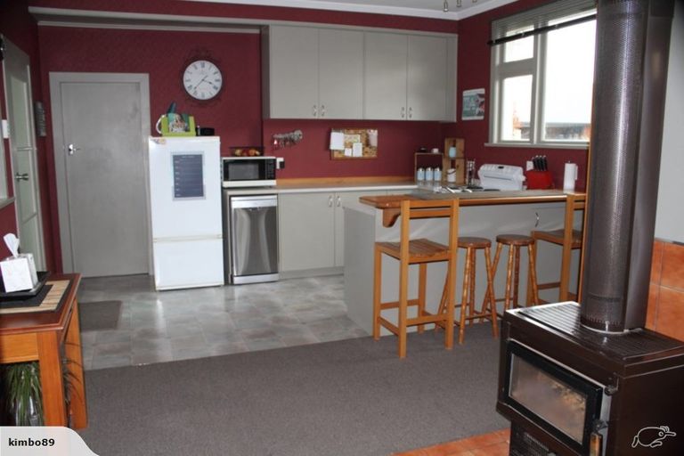 Photo of property in 39 Mary Street, Winton, 9720