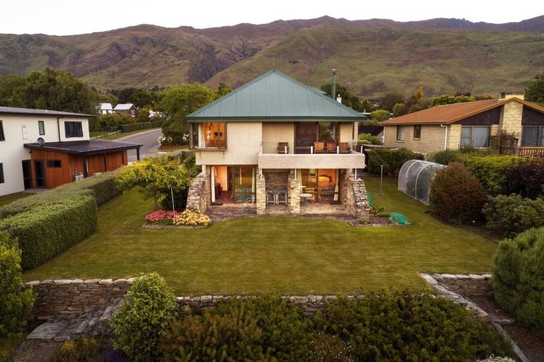 Photo of property in 26 Norman Terrace, Wanaka, 9305