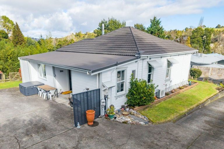 Photo of property in 23 Golf Road, Taumarunui, 3920