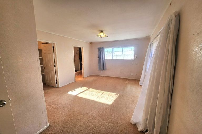 Photo of property in 35 Orangewood Drive, Northpark, Auckland, 2013