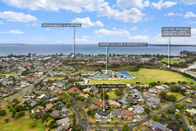 Photo of property in 27 Maygrove Drive, Orewa, 0931