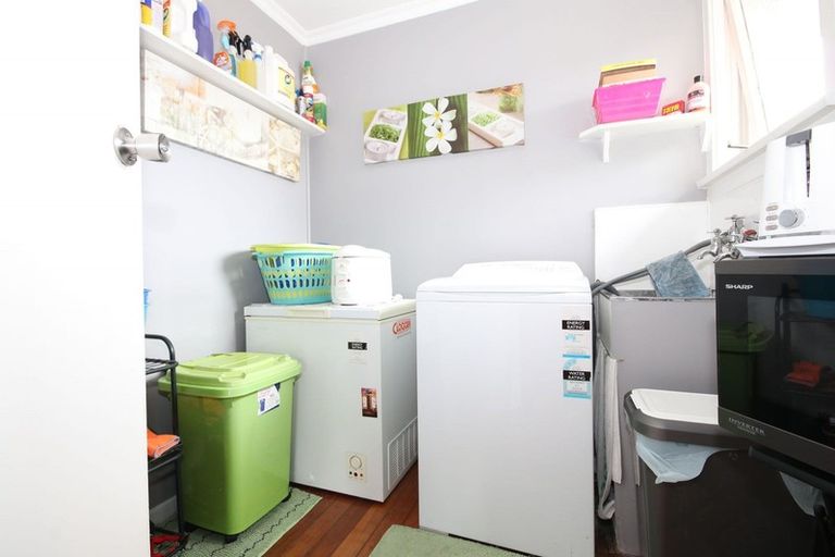 Photo of property in 53 Christina Street, Strathern, Invercargill, 9812