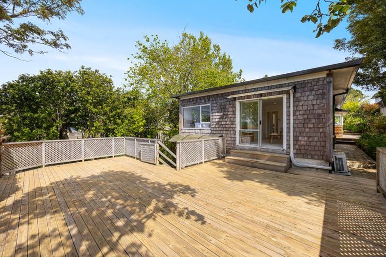 Photo of property in 13 Seymour Road, Mellons Bay, Auckland, 2014