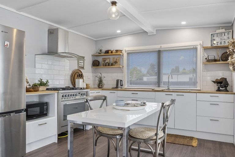 Photo of property in 14 Kauri Street, Mangakino, 3421