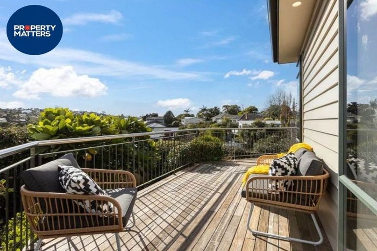 Photo of property in 57a Glencoe Road, Browns Bay, Auckland, 0630