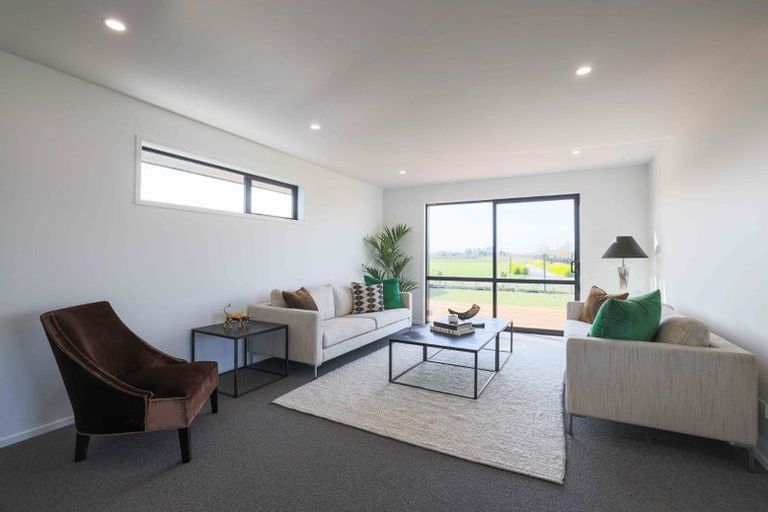 Photo of property in 37 Candlesticks Crescent, Lincoln, 7608