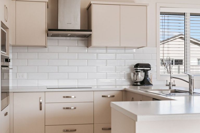 Photo of property in Waterview Estate, 86/4 Greystone Place, Omokoroa, 3114