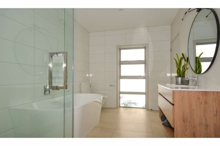 Photo of property in 5 Pathways Drive, Kerikeri, 0230