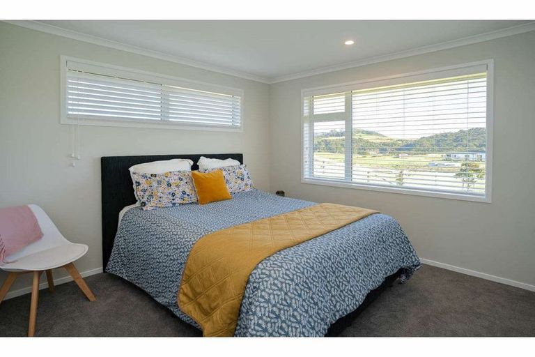 Photo of property in 7 Fernbird Grove, Kerikeri, 0294