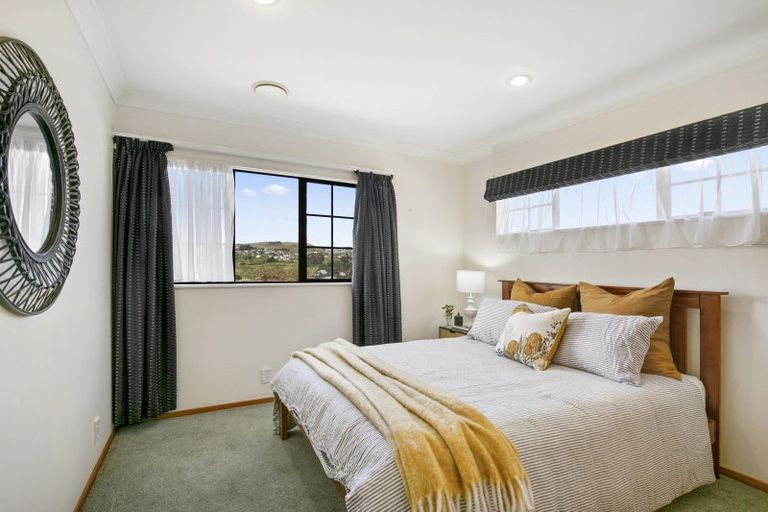 Photo of property in 145 Westchester Drive, Churton Park, Wellington, 6037