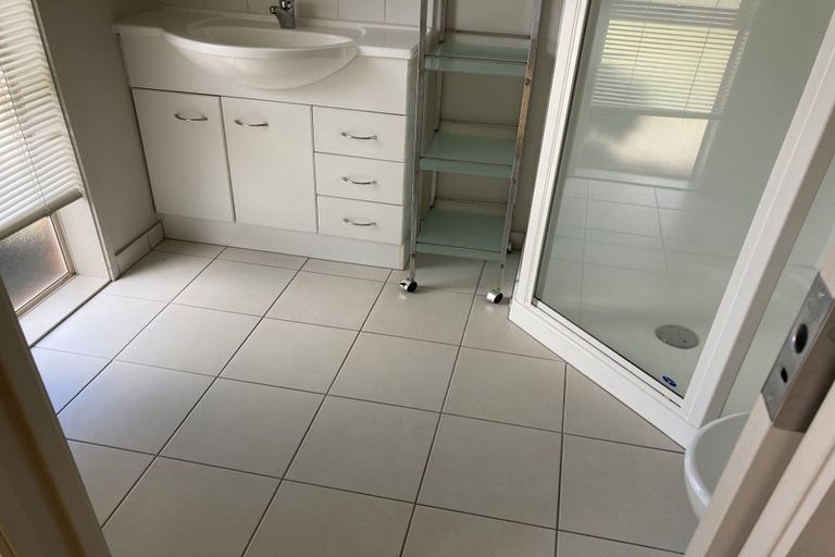 Photo of property in 101 Kitchener Road, Pukekohe, 2120