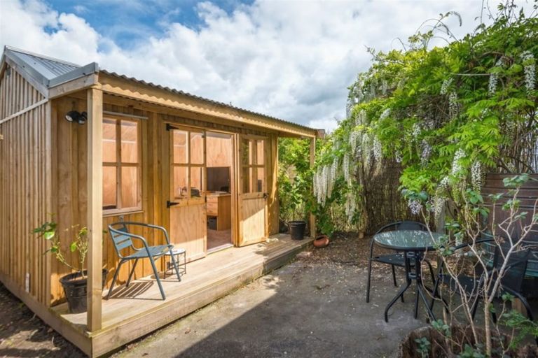 Photo of property in 13 Aramoana Avenue, Devonport, Auckland, 0624