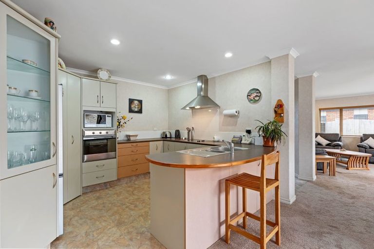 Photo of property in 72a Beachwater Drive, Papamoa Beach, Papamoa, 3118