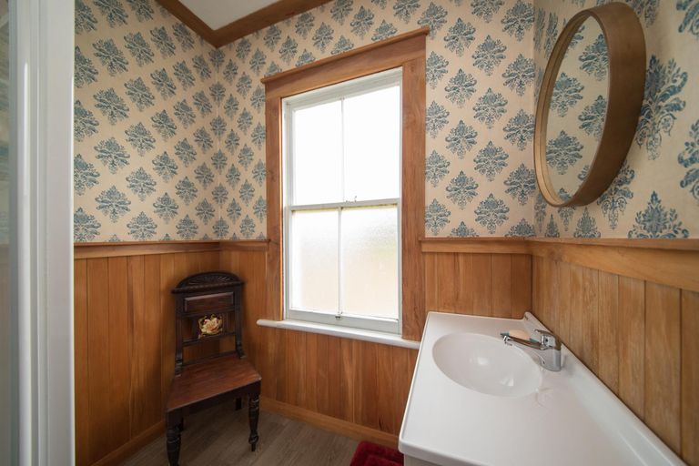 Photo of property in 310 Hewitts Road, Linton, Palmerston North, 4472