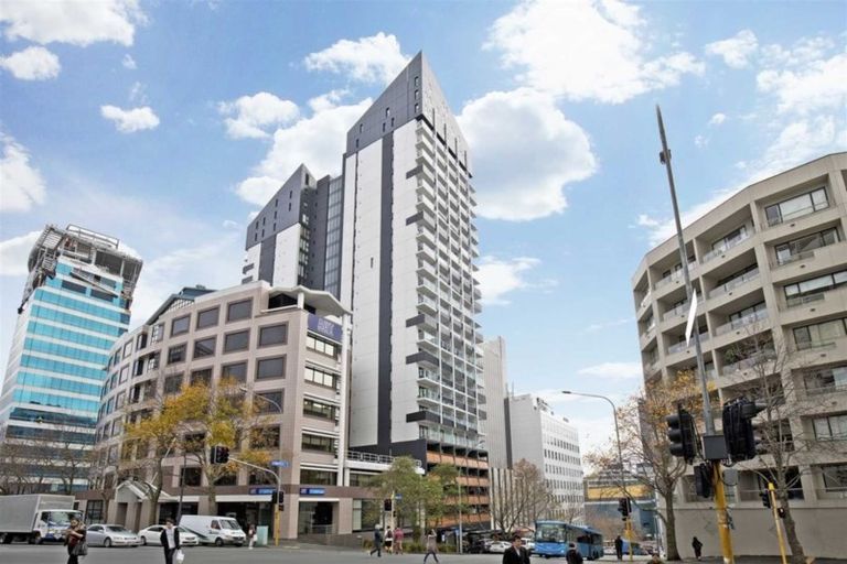 Photo of property in Queen's Residences, 2002/8 Airedale Street, Auckland Central, Auckland, 1010