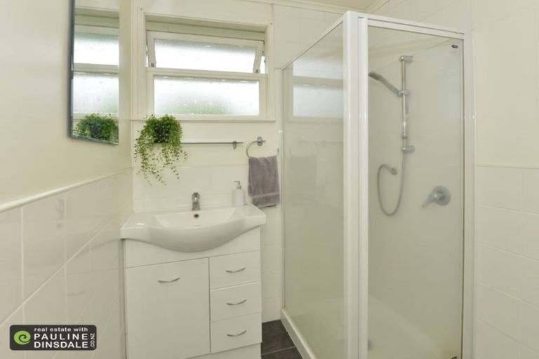 Photo of property in 9 Mountain Road, Morningside, Whangarei, 0110