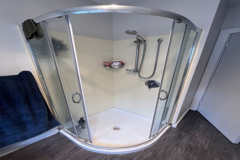 Photo of property in 32 Curletts Road, Sockburn, Christchurch, 8042