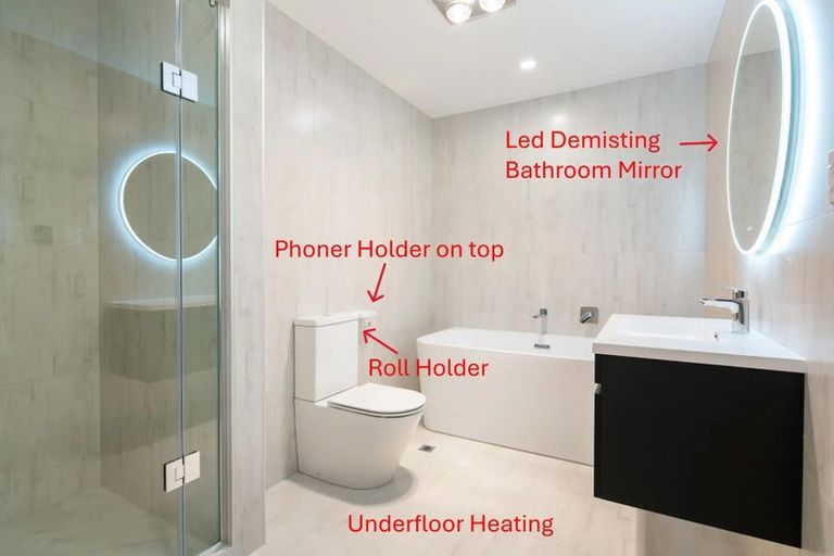 Photo of property in 126 Vintry Drive, Kumeu, 0810