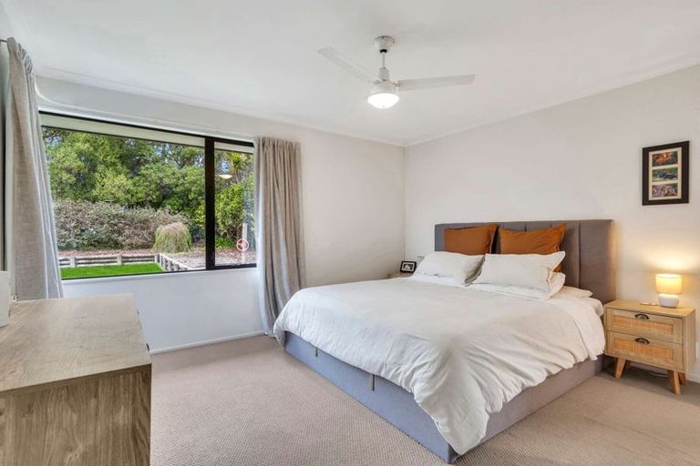 Photo of property in 30 Hoult Crescent, Monaco, Nelson, 7011