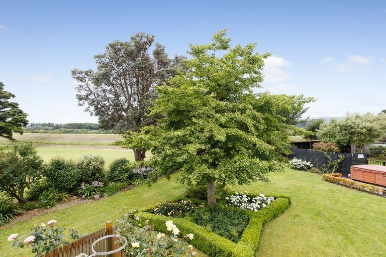 Photo of property in 53 Waterloo Crescent, Hokowhitu, Palmerston North, 4410