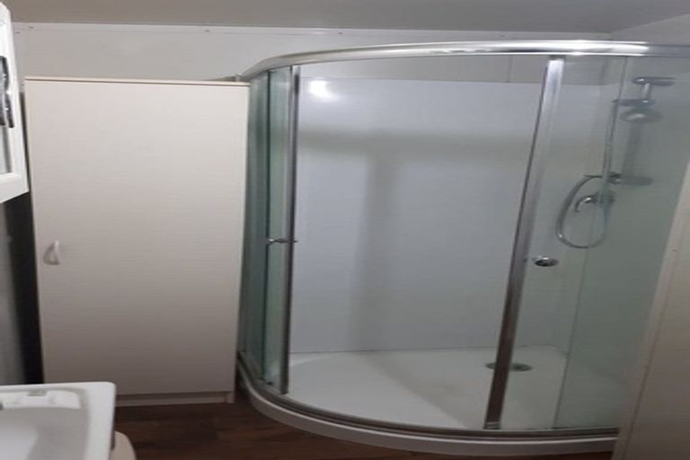 Photo of property in 5 Reid Road, Papamoa, Te Puke, 3187